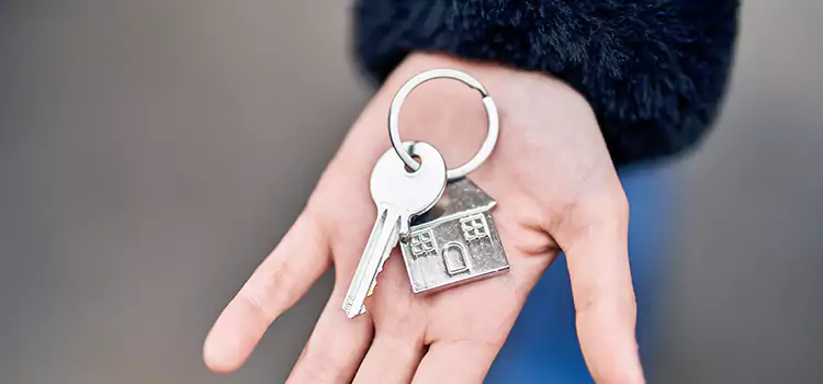 Trusted Broken Key Extraction Queens