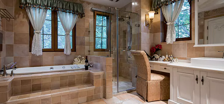 Universal Remodeling Queens